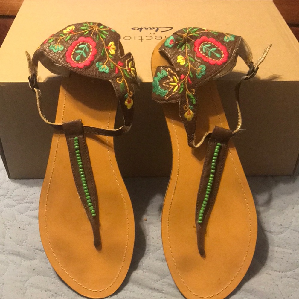 Old Navy sandals